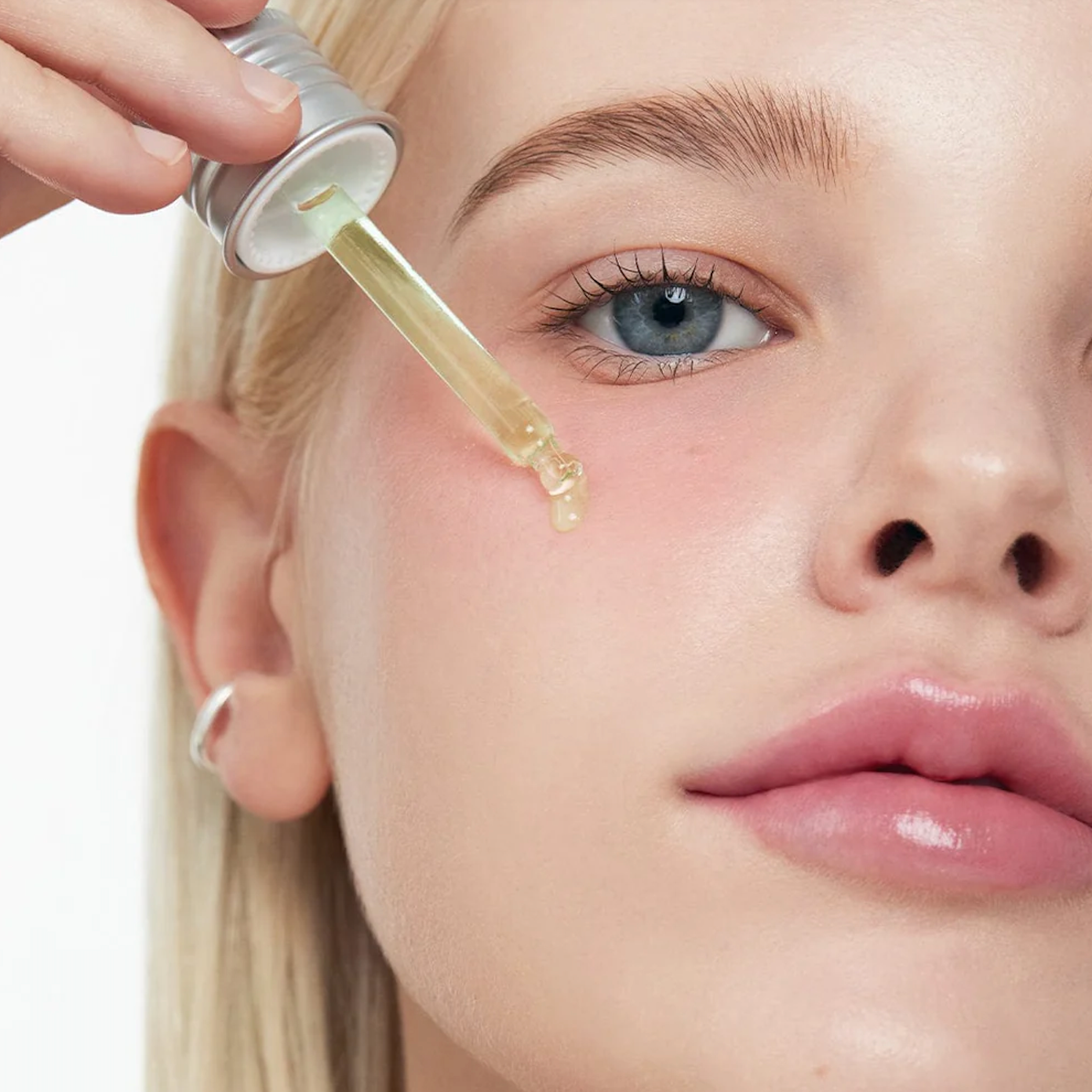 Azelaic Acid 10 Hyaluron Redness Soothing Serum| ANUA 10+| Anua serum| ANUA| soothing serum|Hyaluron serum|Anua Azelaic Acid 10 Hyaluron Redness Soothing Serum, Facial Serum for Sensitive skin, Hyaluronic Acid, Niacinamide, Spot Care, Natural Color, Vegan, Korean Skincare (30ml/ 1.01 fl oz.)