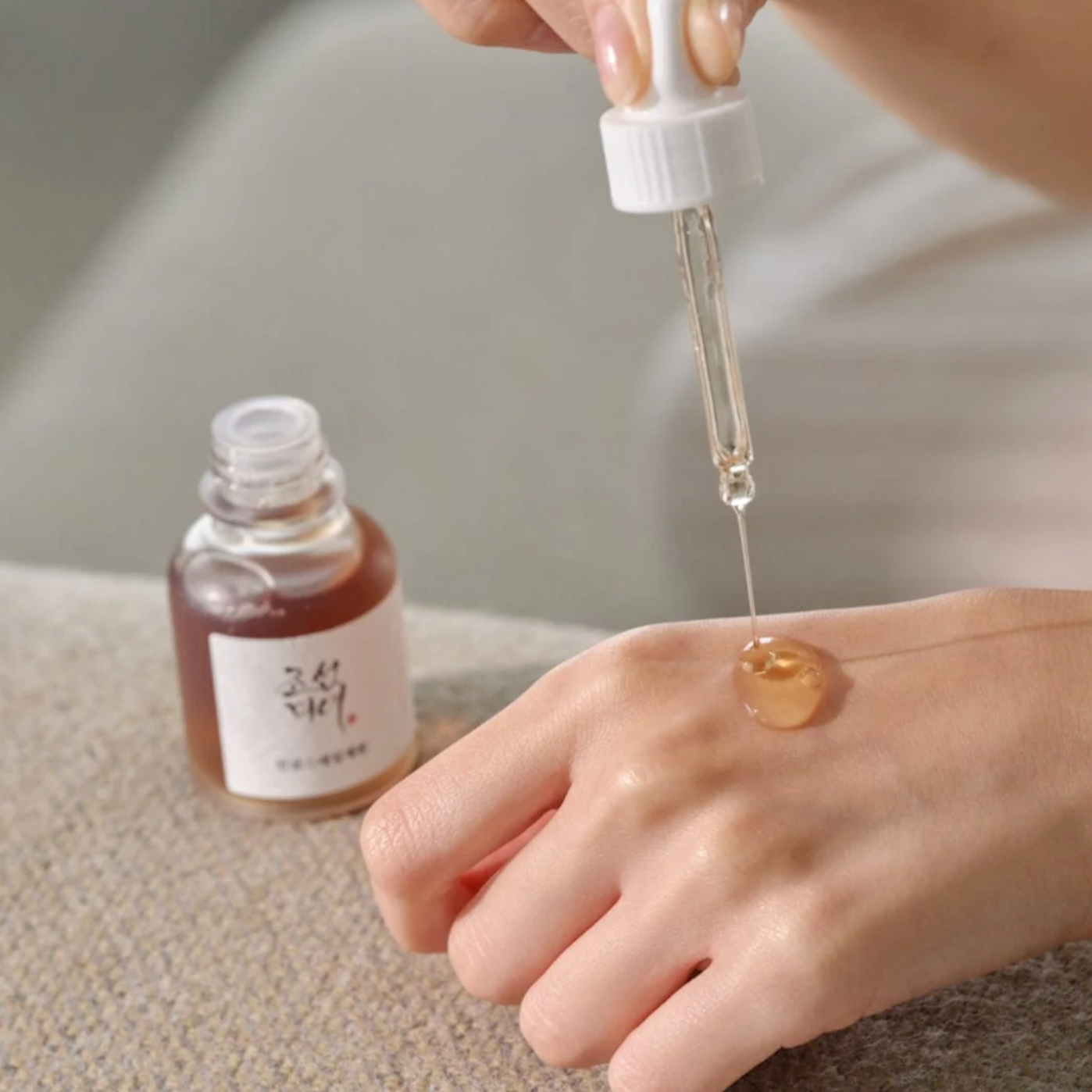 BEAUTY OF JOSEON Revive Serum : Ginseng + Snail Mucin |beauty of joseon revive| beauty of joseon snail|snail serum|ginseng serum|revive serum|boj serum