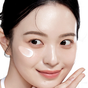 Centellian24 Madeca Cream Time Reverse Zero on women face