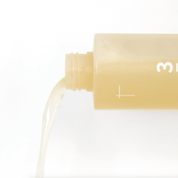 “NUMBUZIN No.3 Super Glowing Essence Toner bottle front view”

“NUMBUZIN No.3 toner texture and essence formula”