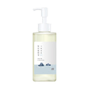 ROUND LAB 1025 Dokdo Cleansing Oil on white background